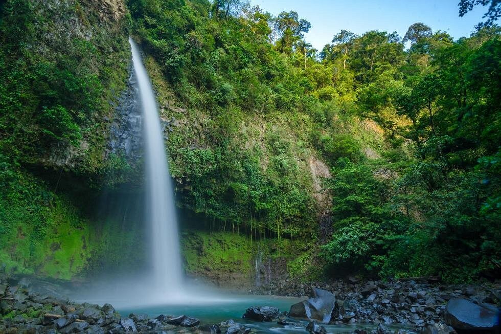 La Fortuna Waterfall gallery 1
